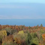 Entre Et Montagne Daire